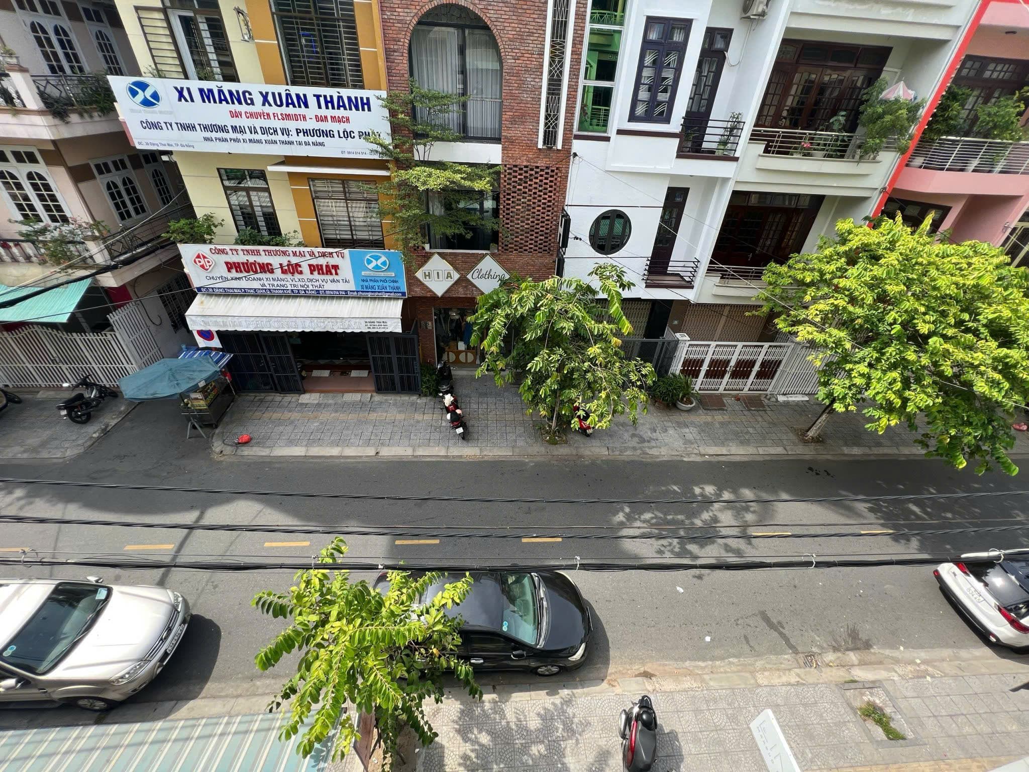 Mặt bằng kinh doanh hơn 80m2 tại Đặng Thai Mai, hợp đồng lâu dài - Ảnh 2