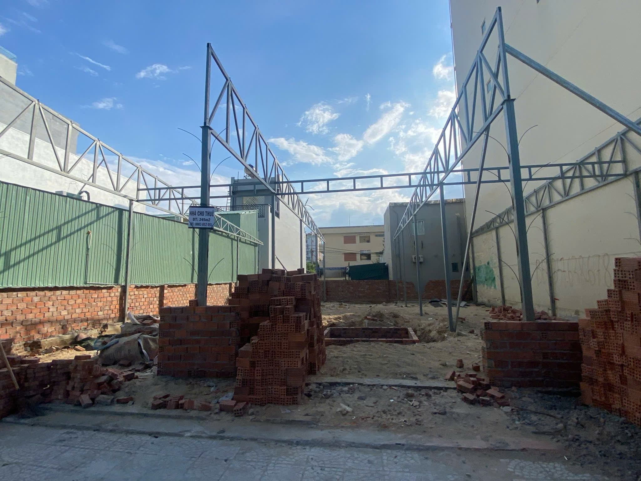 Nhà cấp 4 243m2 đường Trần Bạch Đằng, Ngũ Hành Sơn, phù hợp để ở và làm việc - Ảnh 2