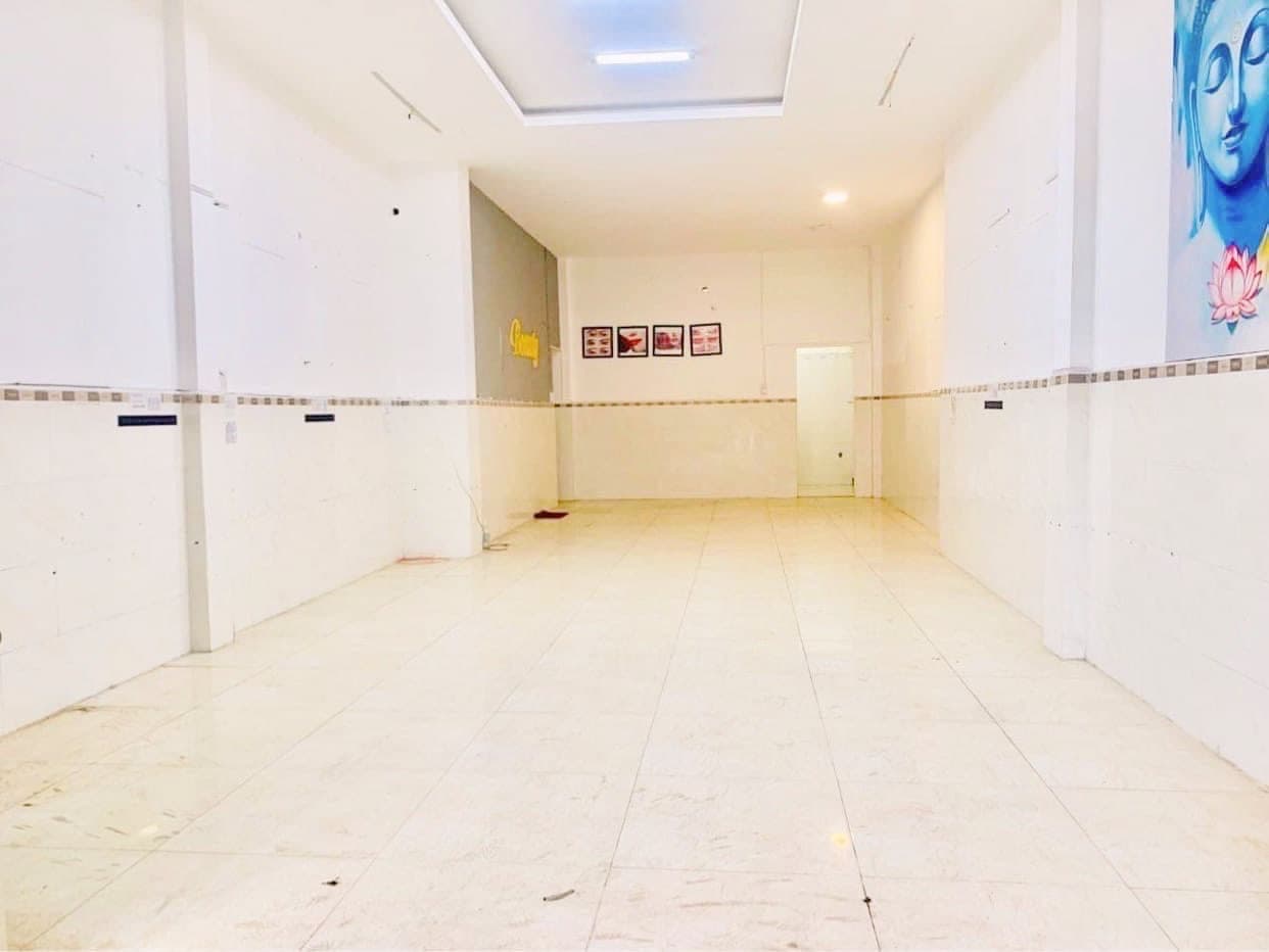 Nhà cấp 4 lề rộng 5x15m phù hợp kinh doanh tại Lê Thanh Nghị - Ảnh 1