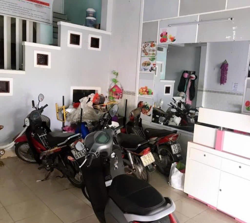 Nhà cấp 4 có mê đúc 2 phòng ngủ tại An Dương Vương, Ngũ Hành Sơn, cho thuê lâu dài - Ảnh 1