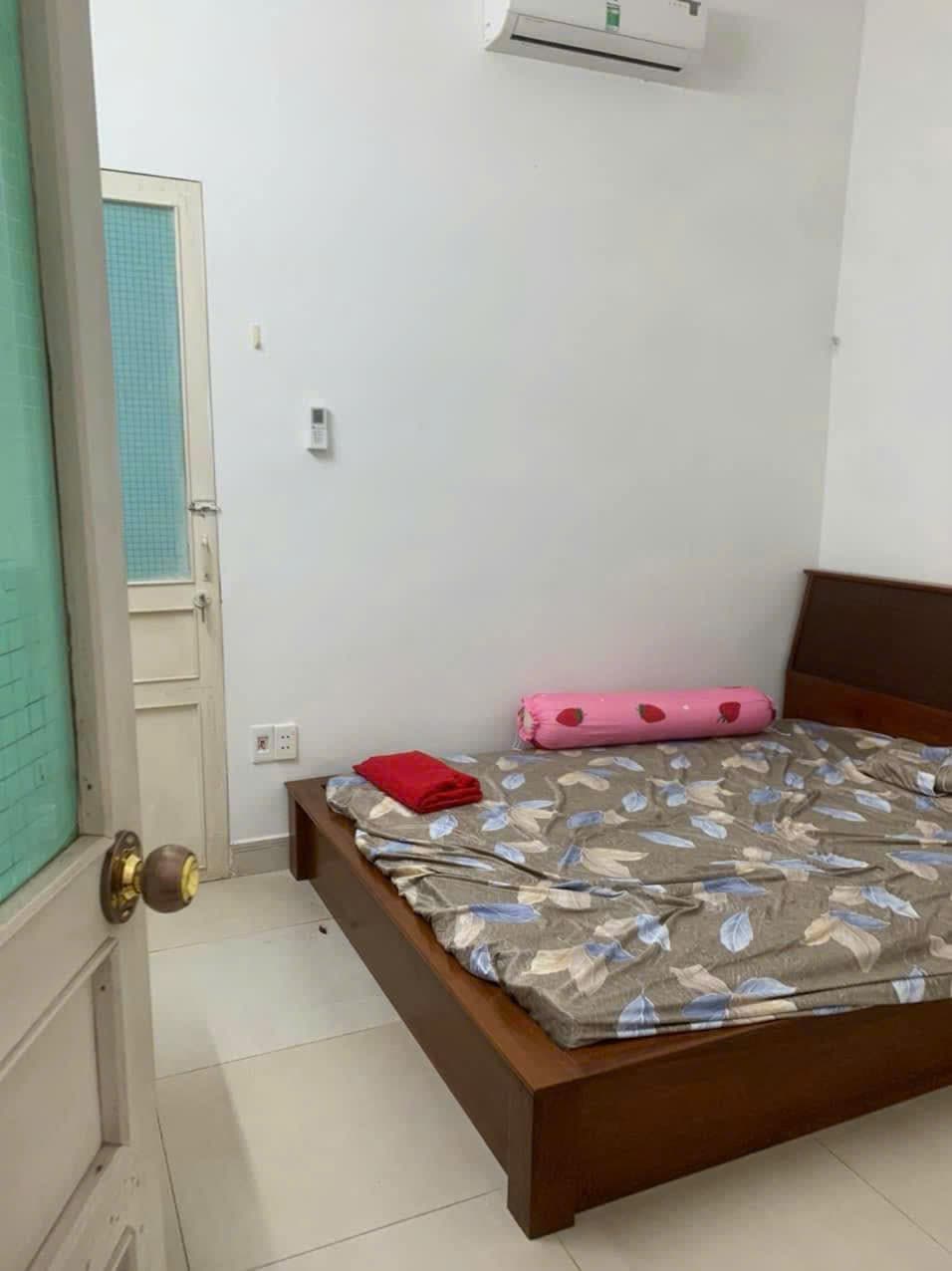 Nhà mặt kiệt tại Lý Thường Kiệt, phù hợp văn phòng và spa - Ảnh 2