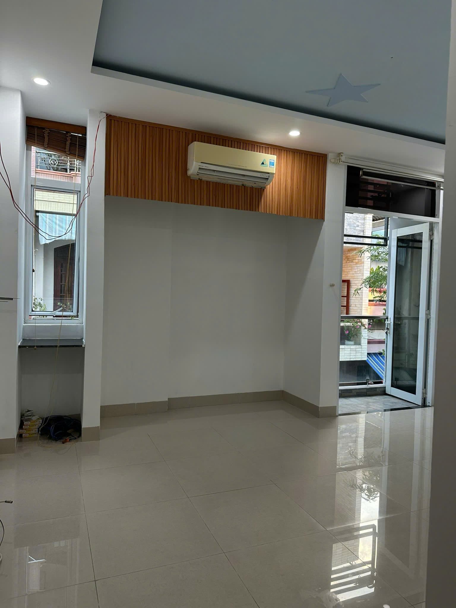 Nhà nguyên căn 4 tầng mặt tiền đường Bàu Hạc 8, diện tích sử dụng 210m2 - Ảnh 6