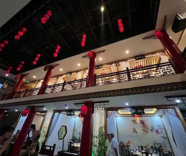 Nhà hàng 2-3 tầng tại Hồ Xuân Hương - Ảnh 3