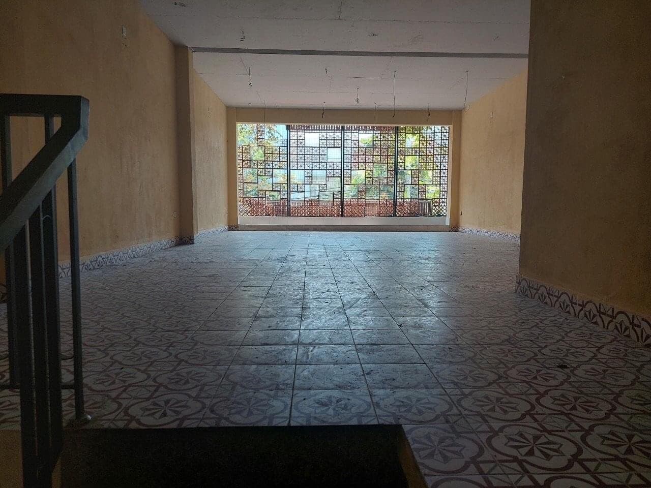 Nhà 2 tầng gần 250m2 tại Núi Thành, phù hợp để ở hoặc kinh doanh - Ảnh 3