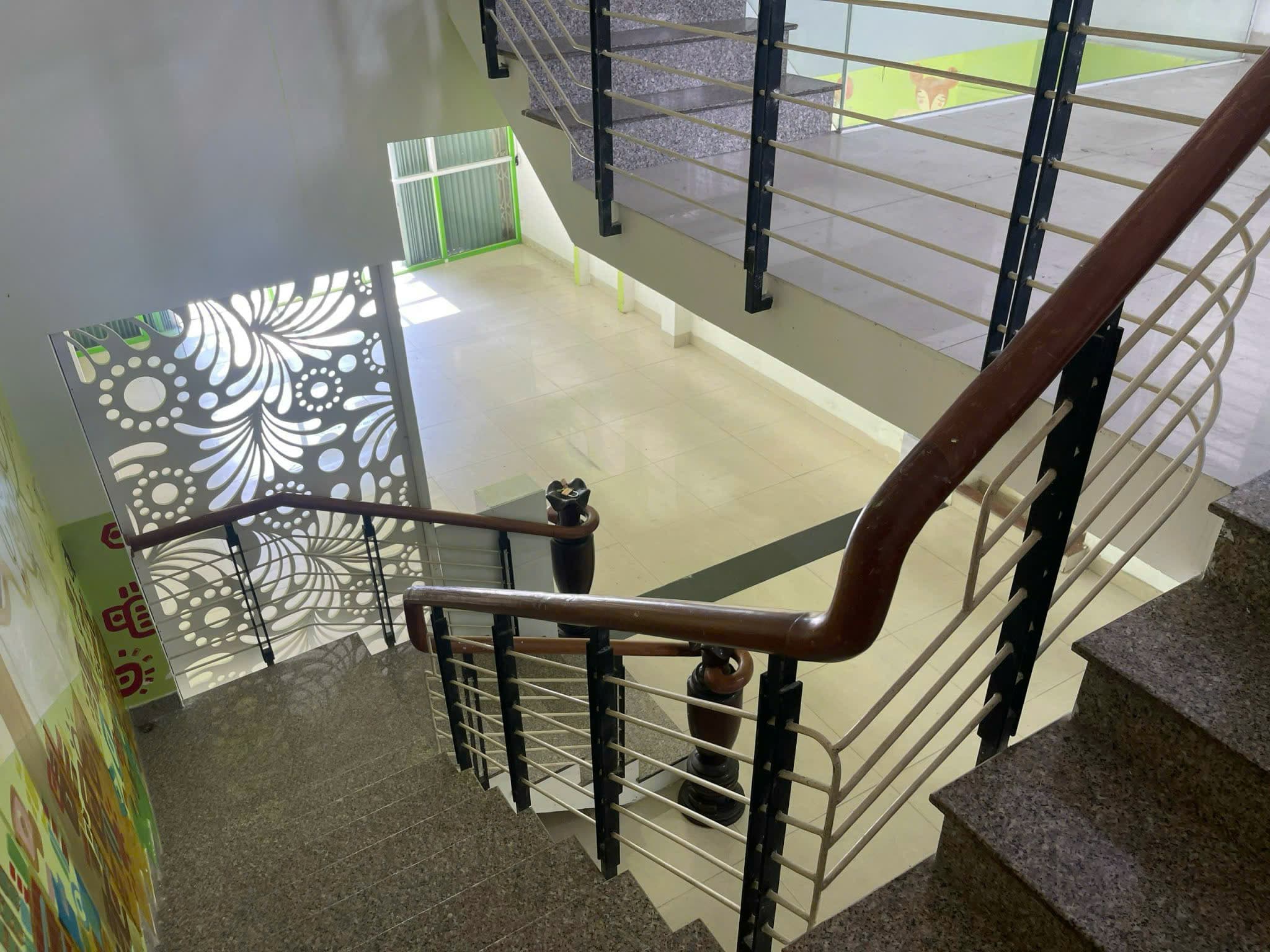 Nhà nguyên căn 3 tầng đường Nguyễn Hoàng, diện tích 114m², phù hợp kinh doanh - Ảnh 5