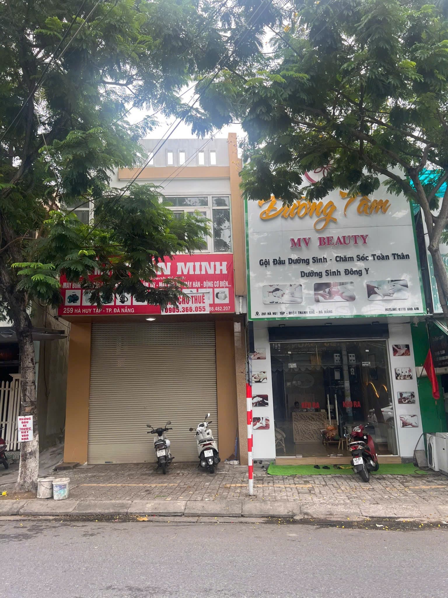 Nhà nguyên căn 2 tầng có lửng tại Hà Huy Tập, phù hợp kinh doanh - Ảnh 1