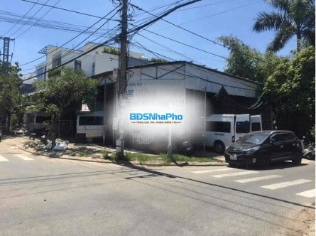 Mặt bằng nhà tiền chế 300m2 góc Lương Trúc Đàm - Hồng Thái, phù hợp kinh doanh - Ảnh 1