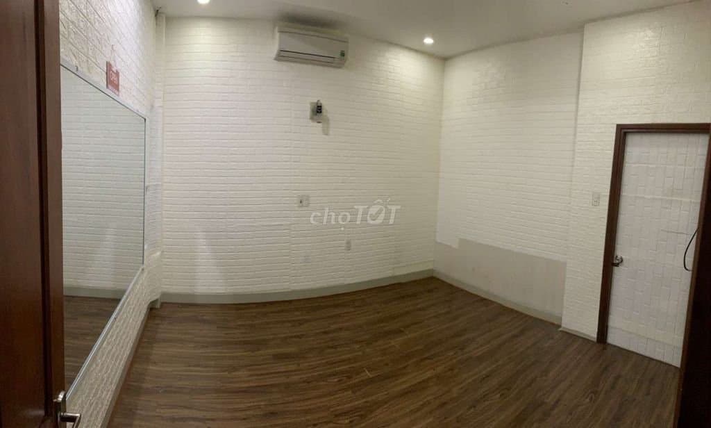 Nhà nguyên căn 4 tầng đường Trưng Nữ Vương, quận Hải Châu - Ảnh 8