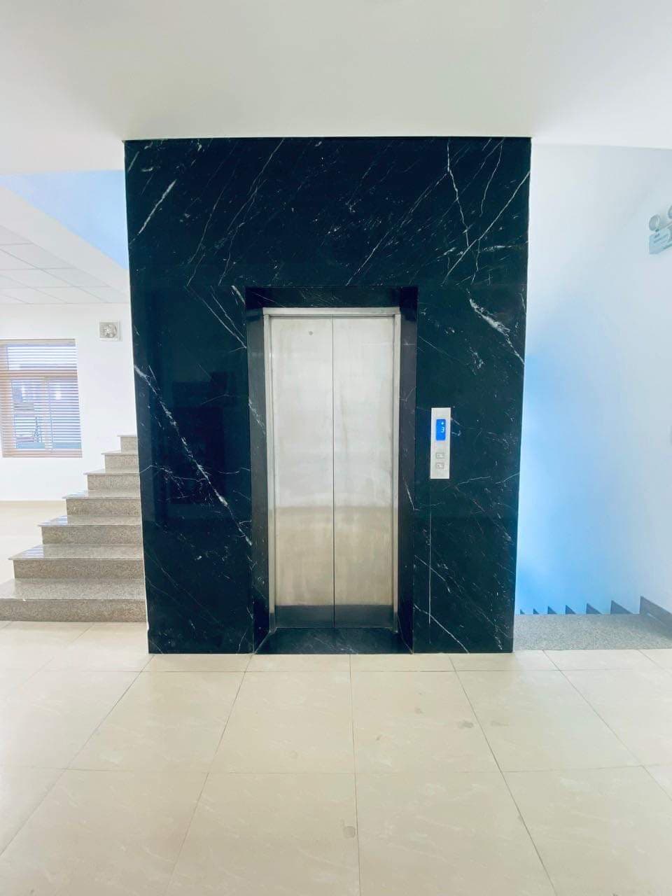 Cho thuê văn phòng tầng 3 và 5 tại Hoàng Văn Thụ, diện tích linh hoạt - Ảnh 2