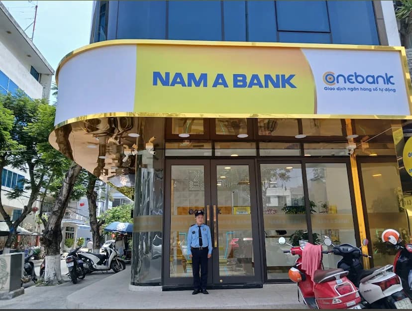 Nhà nguyên căn 3 tầng đường Trần Hưng Đạo, diện tích 282m2, phù hợp kinh doanh - Ảnh 1