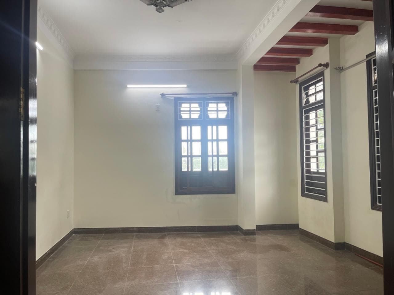 Nhà 4 tầng Xô Viết Nghệ Tĩnh, diện tích 335m², phù hợp văn phòng và kinh doanh - Ảnh 5