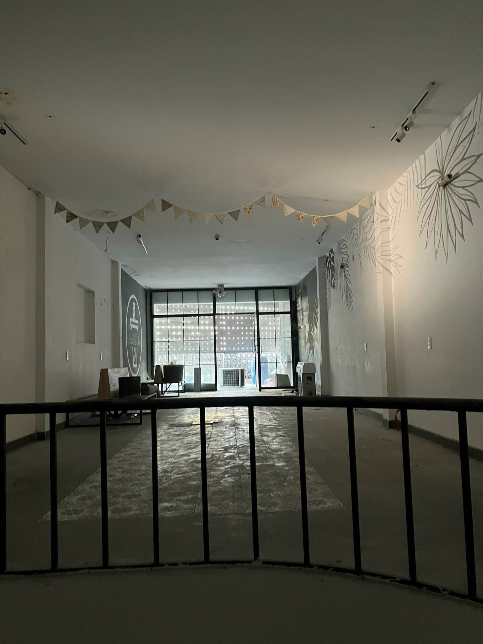 Nhà nguyên căn 2 tầng 1 lửng đường Hùng Vương, quận Hải Châu, phù hợp kinh doanh - Ảnh 5