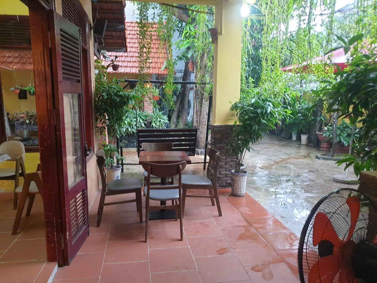 Nhà sân vườn cho thuê tại Nguyễn Lương Bằng, diện tích 300m2, phù hợp kinh doanh cà phê - Ảnh 3