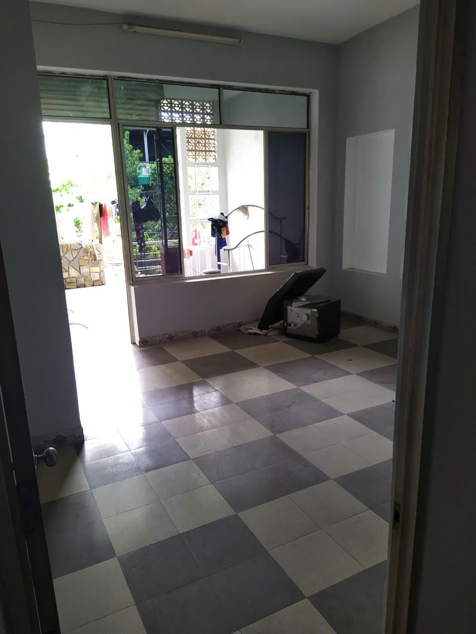 Nhà nguyên căn 4 tầng đường Hà Huy Tập, phù hợp kinh doanh đa ngành - Ảnh 5