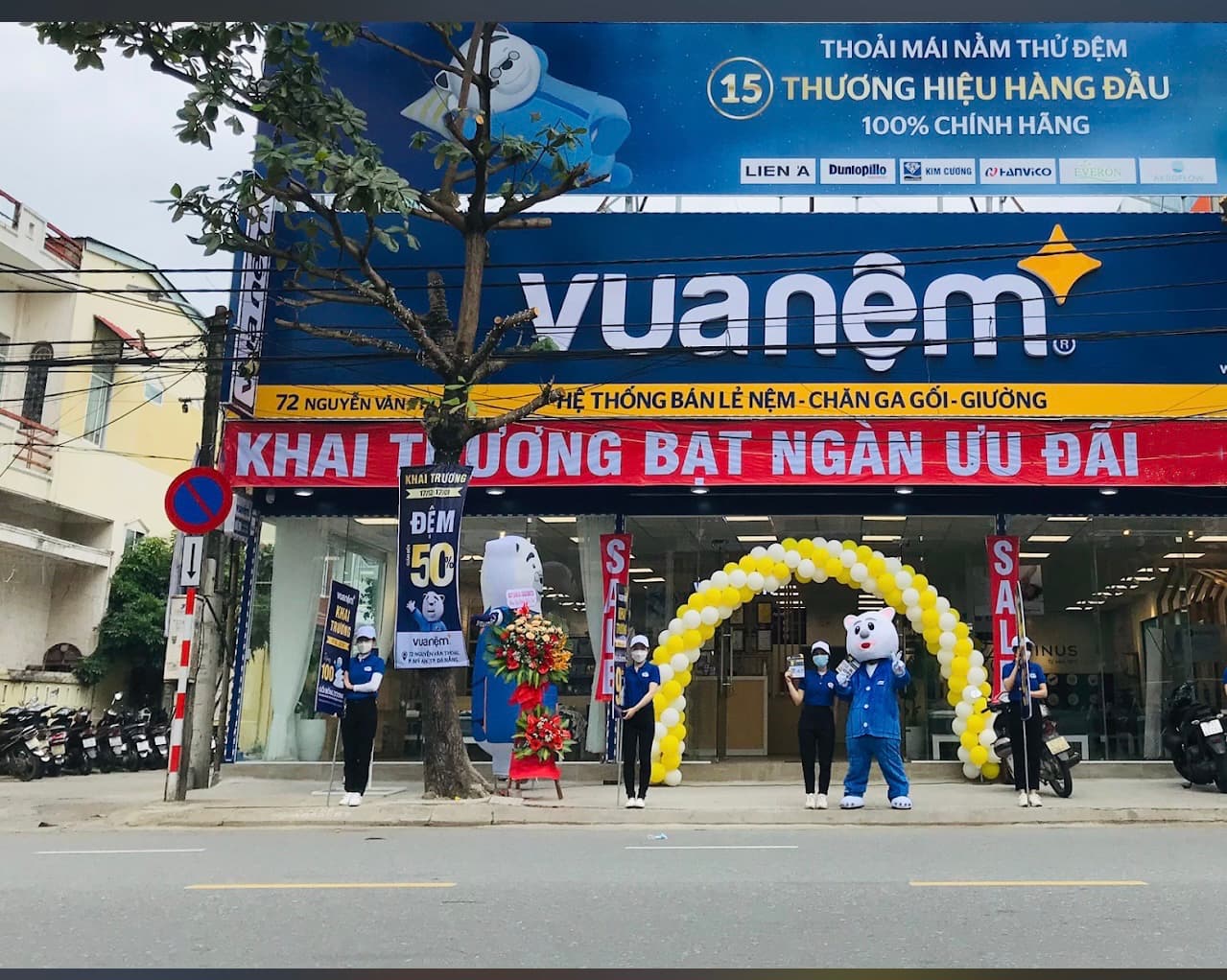 Nhà 2 tầng kẹp kiệt, ngang 6,5m, diện tích 120m², phù hợp kinh doanh ngay Nguyễn Văn Thoại sầm uất - Ảnh 1