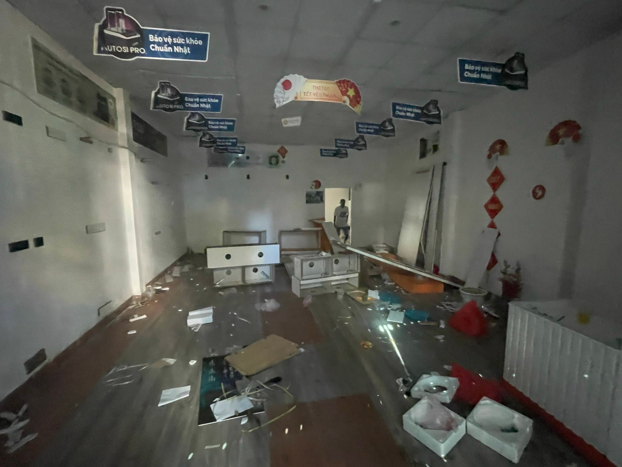 Mặt bằng kinh doanh 120m2 tại Núi Thành, phù hợp showroom và kho nệm - Ảnh 1