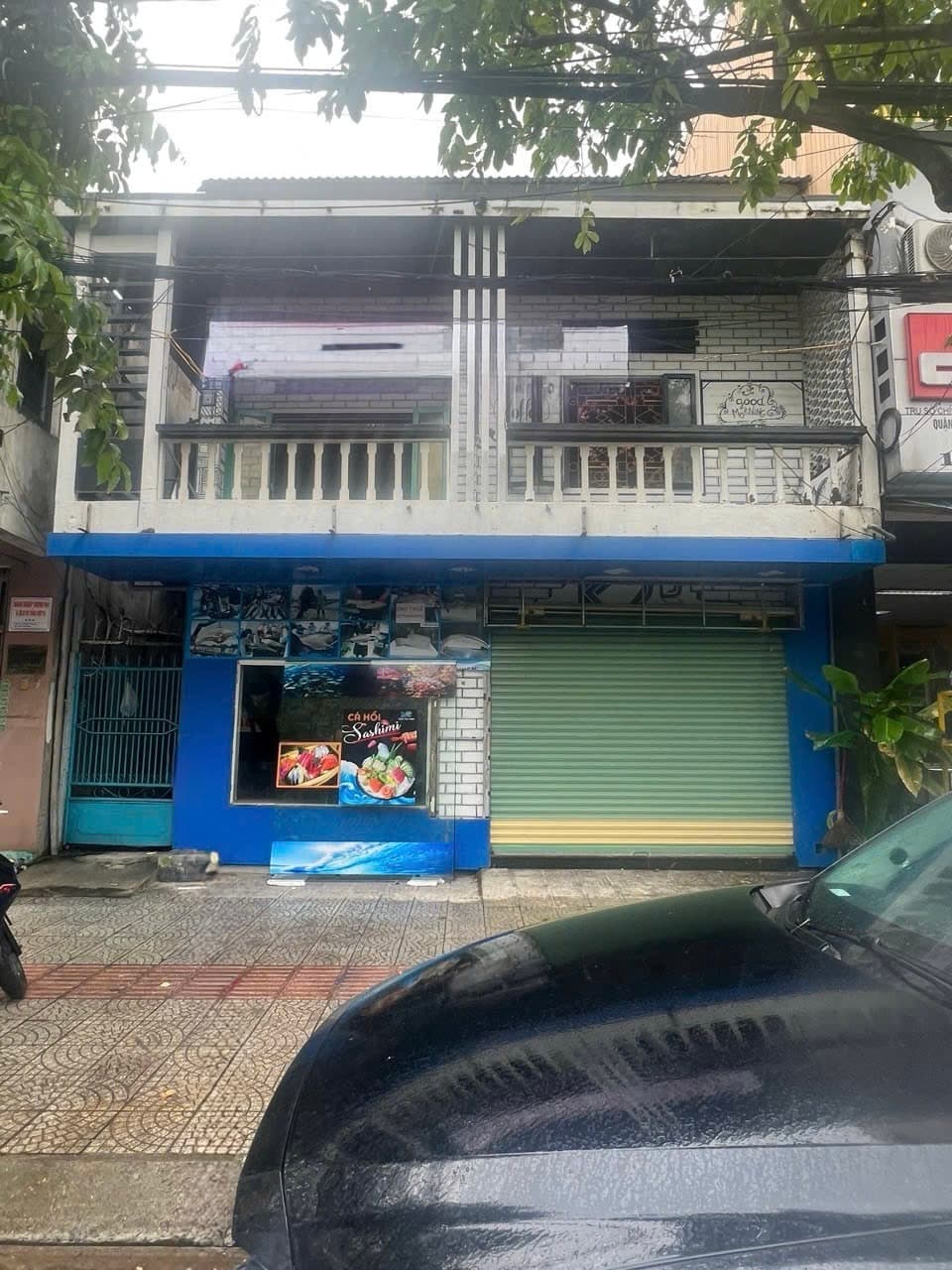 Nhà nguyên căn 2 tầng đường Lê Đình Dương, phù hợp kinh doanh - Ảnh 1