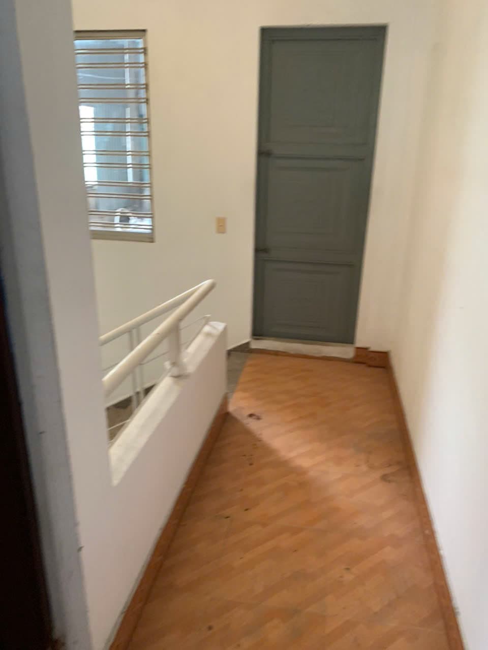 Nhà nguyên căn 3 tầng đường Nguyễn Thị Minh Khai, diện tích 90m2, phù hợp ở và kinh doanh - Ảnh 2