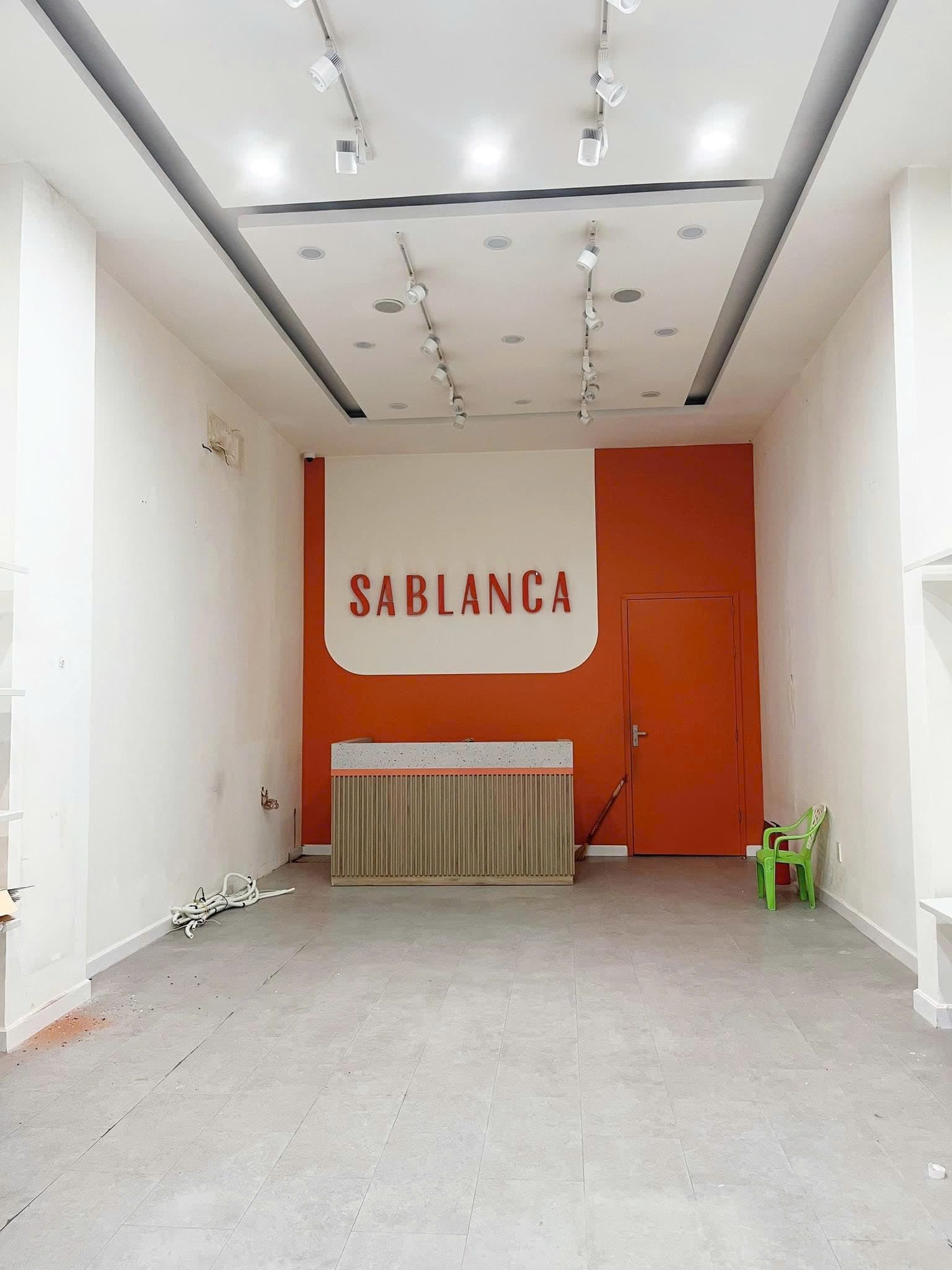 Mặt bằng kinh doanh 67.5m² tại Lê Duẩn, Hải Châu, có kho và tiện nghi đầy đủ - Ảnh 3