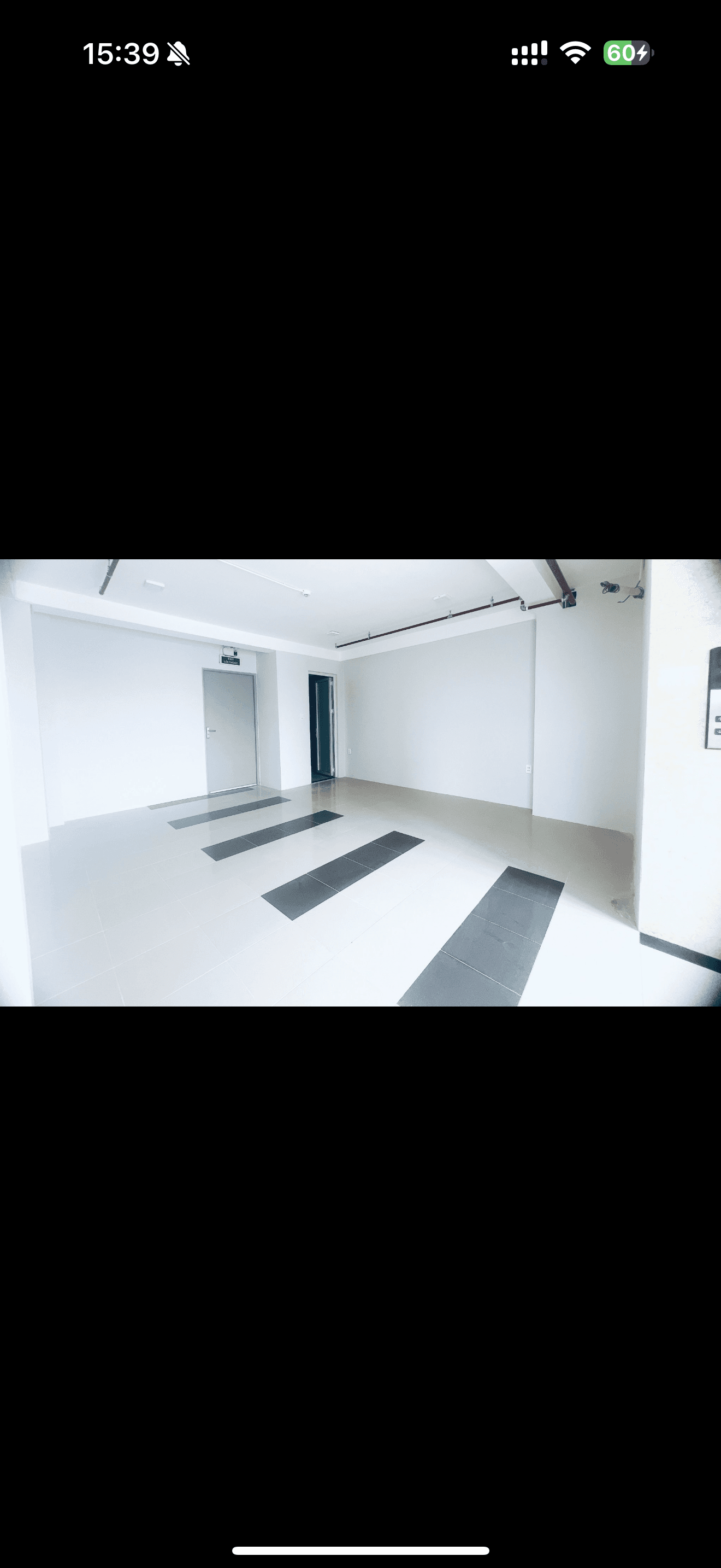 Nhà nguyên căn 5 tầng đường Nguyễn Thái Học, diện tích 75m2, trống suốt - Ảnh 2