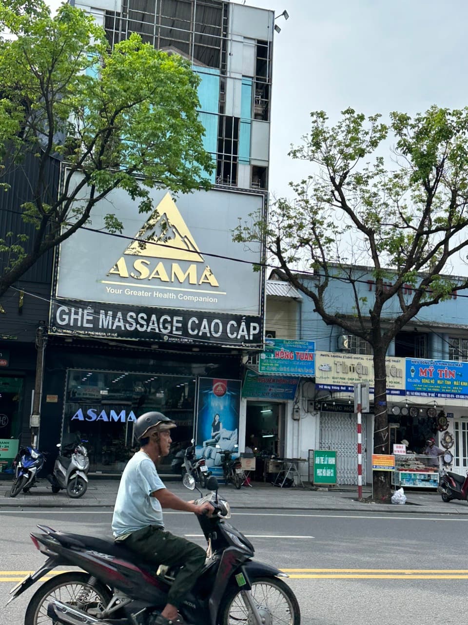 Nhà nguyên căn 3 tầng đường Hùng Vương, diện tích 115m2, phù hợp ở và kinh doanh - Ảnh 1