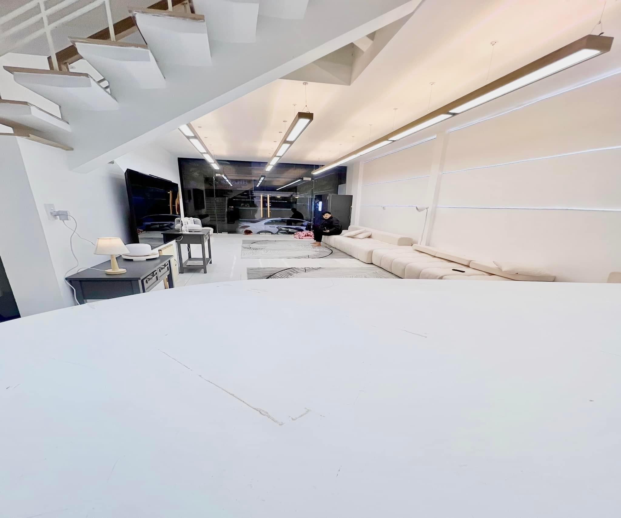 Nhà nguyên căn 3 tầng đường Tống Phước Phổ, diện tích 85m2, phù hợp ở và kinh doanh - Ảnh 2