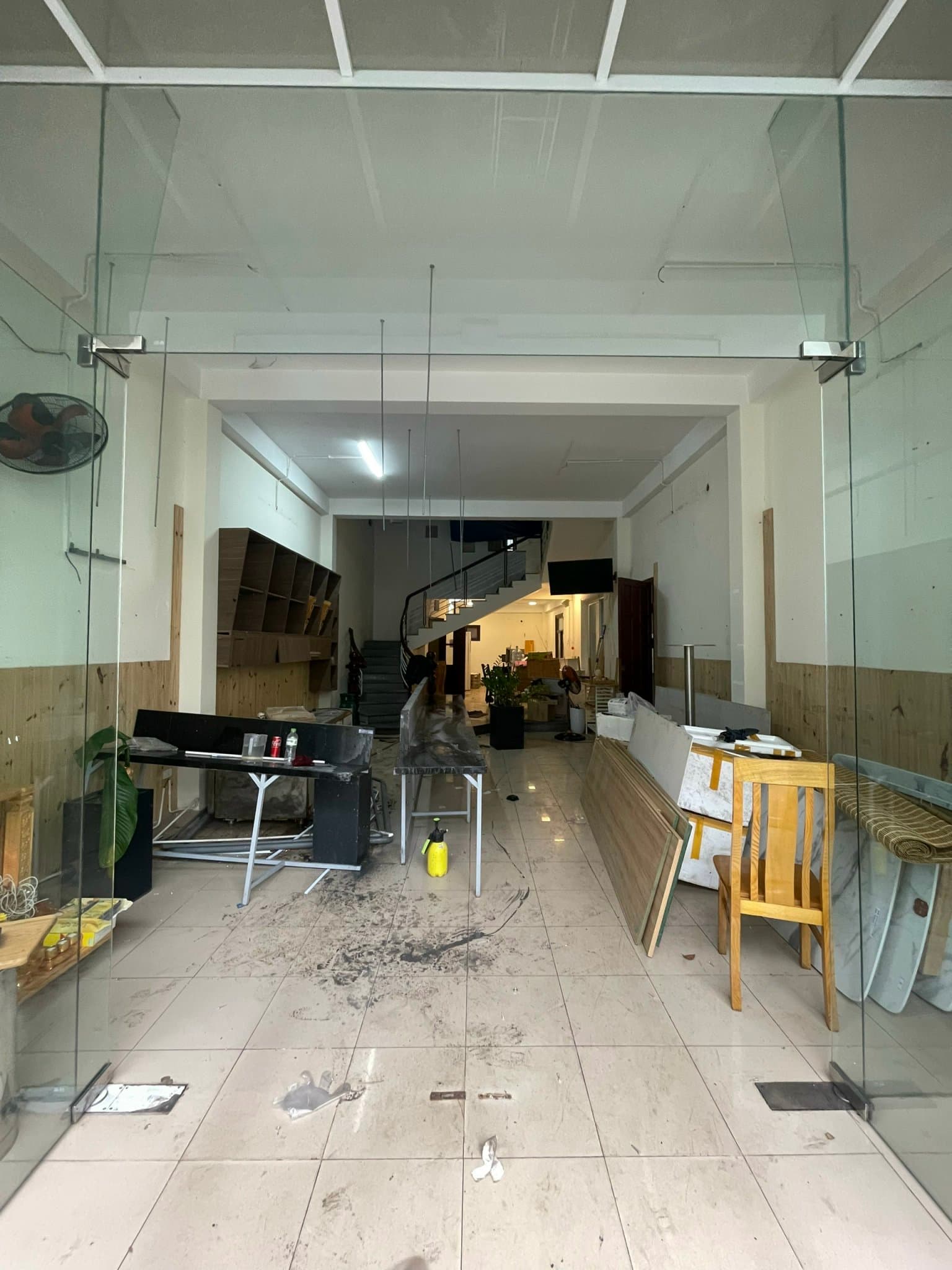 Nhà 3 tầng đường Dương Đình Nghệ, phù hợp kinh doanh cafe, spa, nhà hàng - Ảnh 3