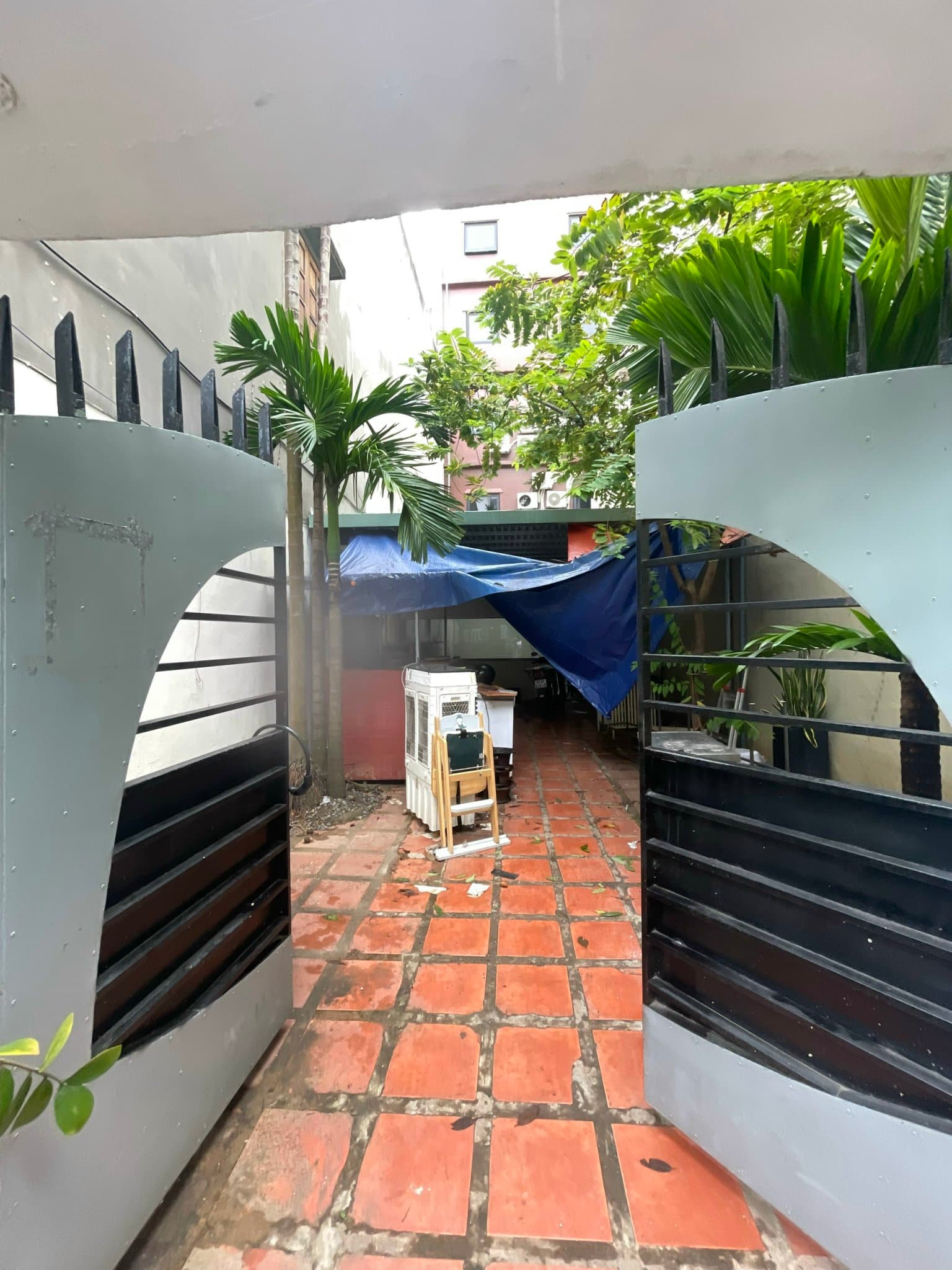 Nhà 3 tầng đường Dương Đình Nghệ, phù hợp kinh doanh cafe, spa, nhà hàng - Ảnh 5