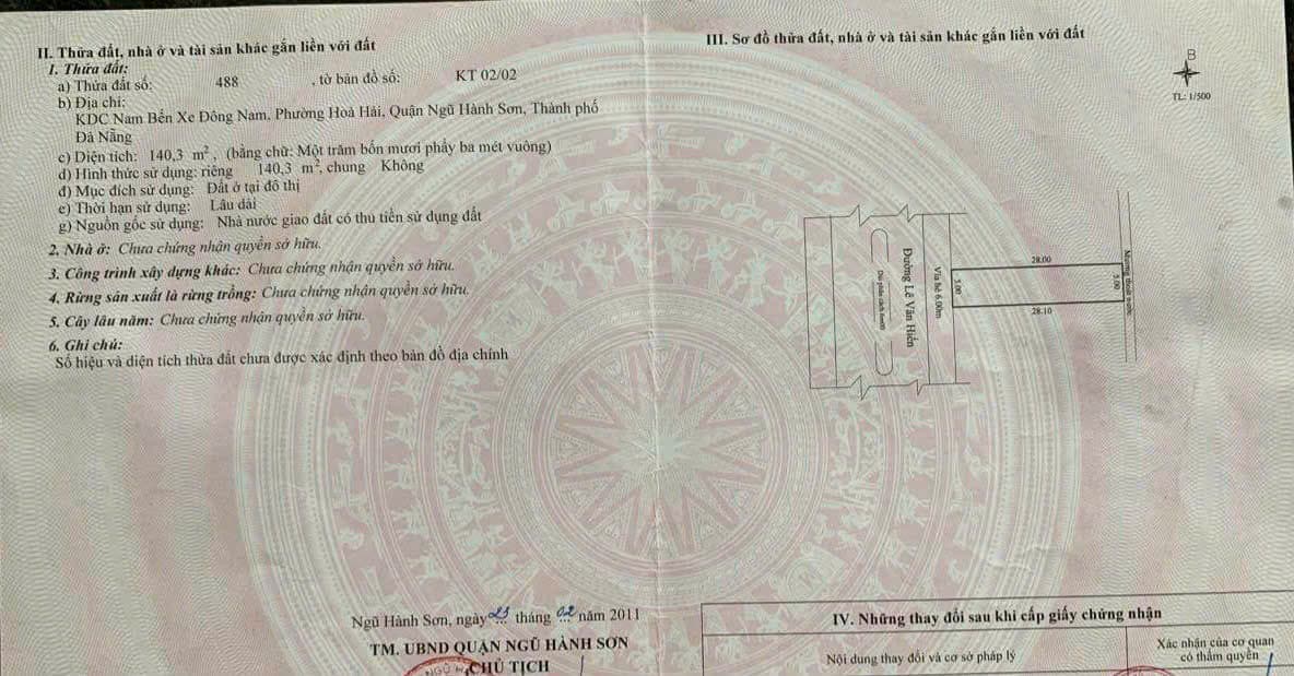 Mặt bằng đất trống lô góc Lê Văn Hiến - Ảnh 1