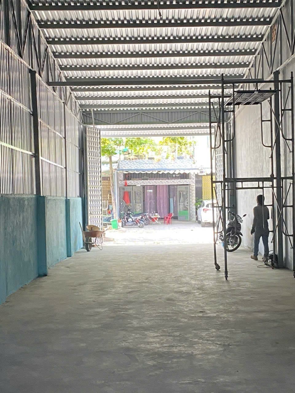 Mặt bằng kinh doanh 125m2 tại Đồng Xoài, xe container ra vào thuận tiện - Ảnh 1