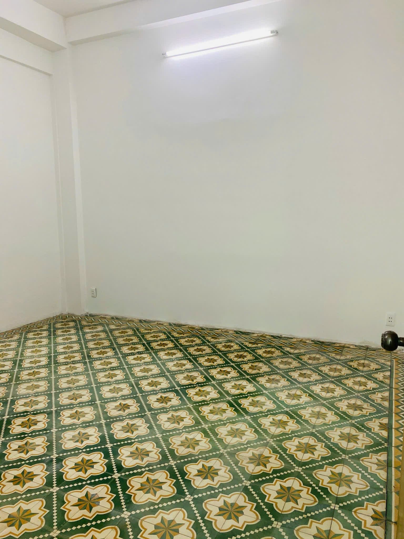 Nhà nguyên căn 3 tầng đường Điện Biên Phủ, phù hợp kinh doanh - Ảnh 7