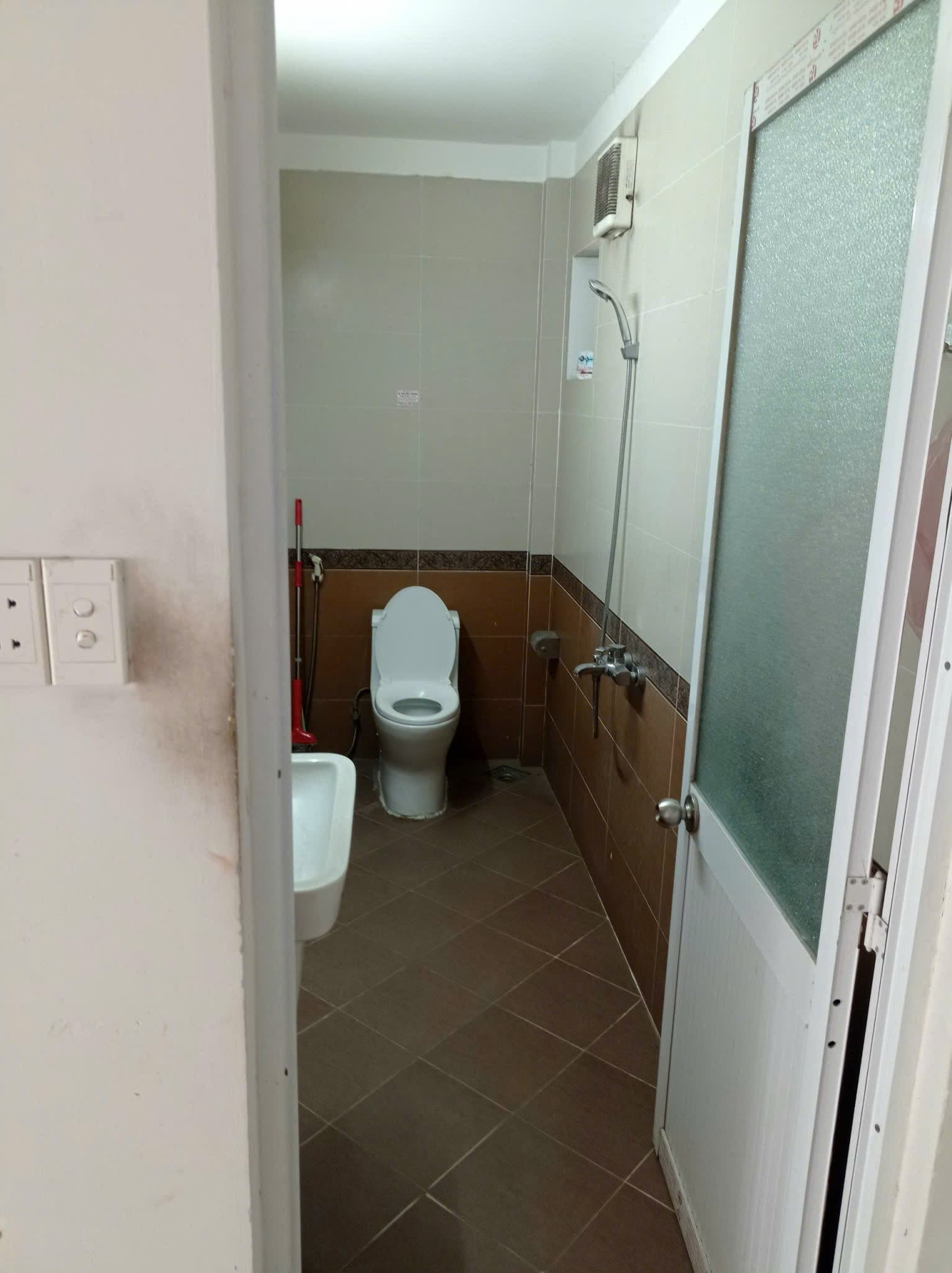 Nhà nguyên căn 3 tầng có lửng tại Võ Chí Công, Cẩm Lệ, diện tích tầng trệt 185m² - Ảnh 3