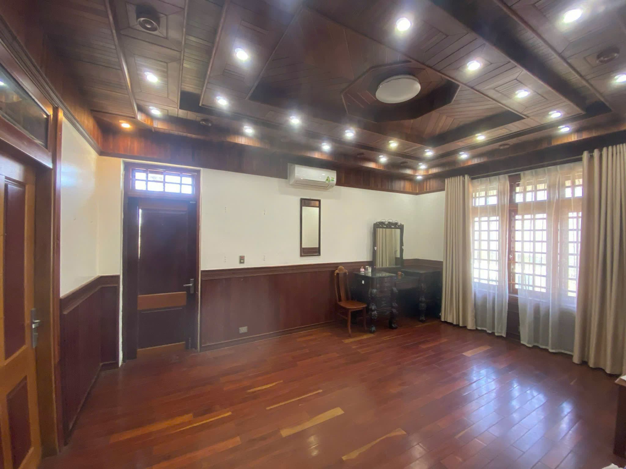 Biệt thự cho thuê tại Tôn Thất Dương Kỵ, diện tích 249m2, phù hợp ở và kinh doanh - Ảnh 7