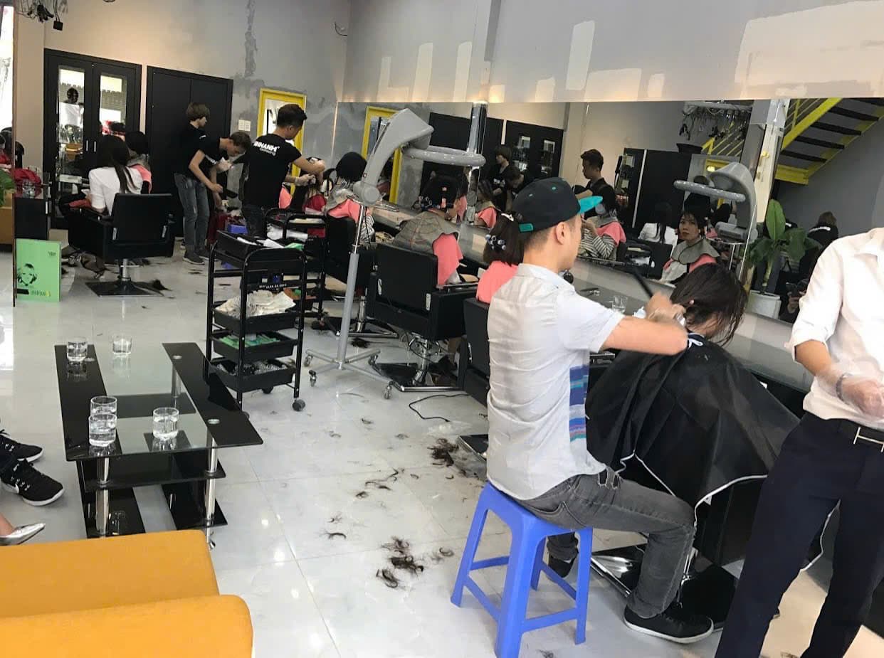 Mặt bằng kinh doanh 2 tầng mặt tiền 8m tại Hoàng Diệu, phù hợp salon tóc - Ảnh 9