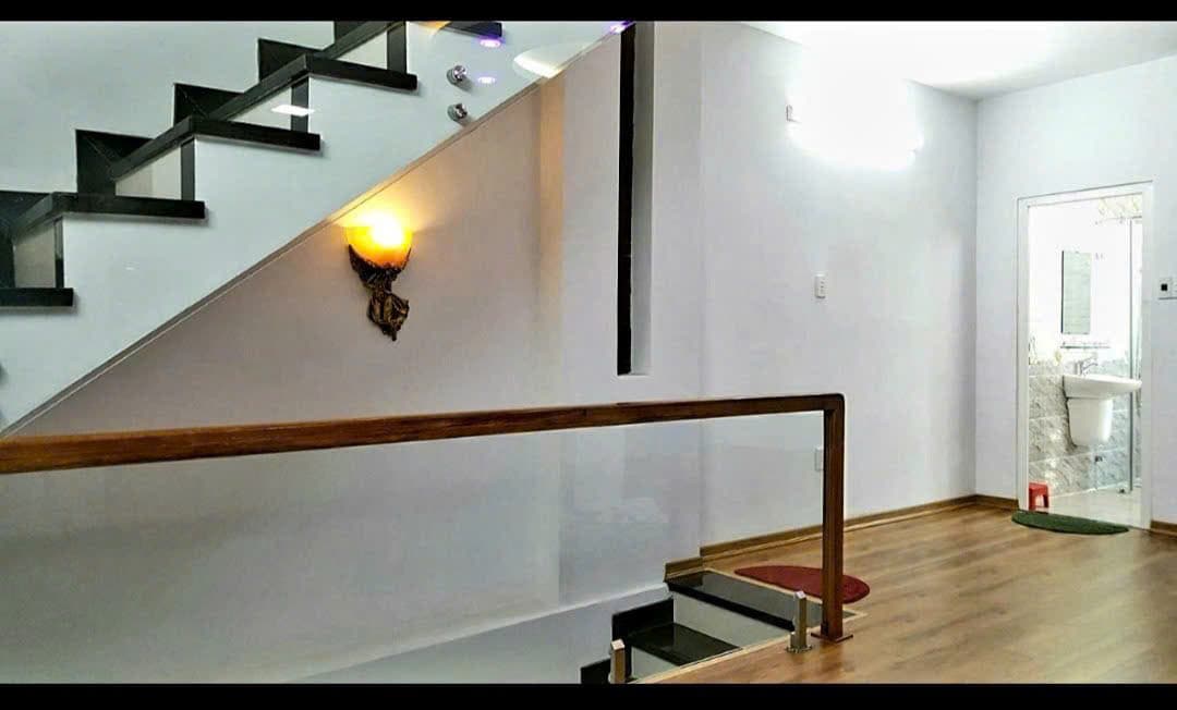 Nhà nguyên căn 3 tầng mặt tiền đường 2 tháng 9, diện tích 155m2, phù hợp kinh doanh và văn phòng - Ảnh 10