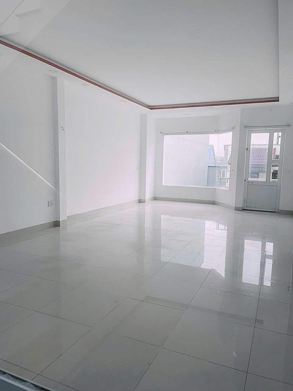 Nhà 4 tầng diện tích 100m² tại Man Thiện, phù hợp làm văn phòng - Ảnh 5