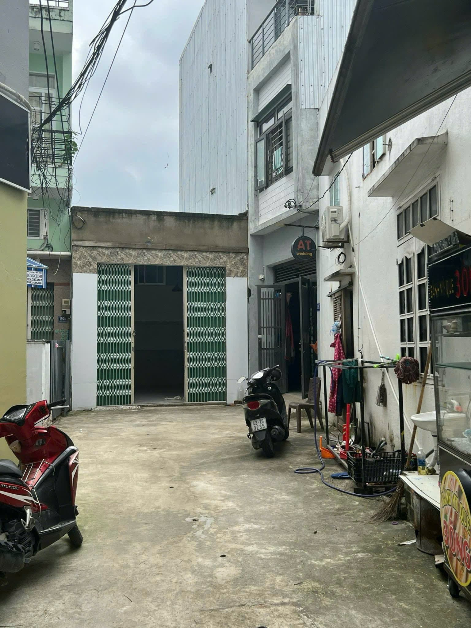 Mặt bằng kinh doanh diện tích 40m2 có lửng tại Nguyễn Hoàng, quận Hải Châu - Ảnh 1