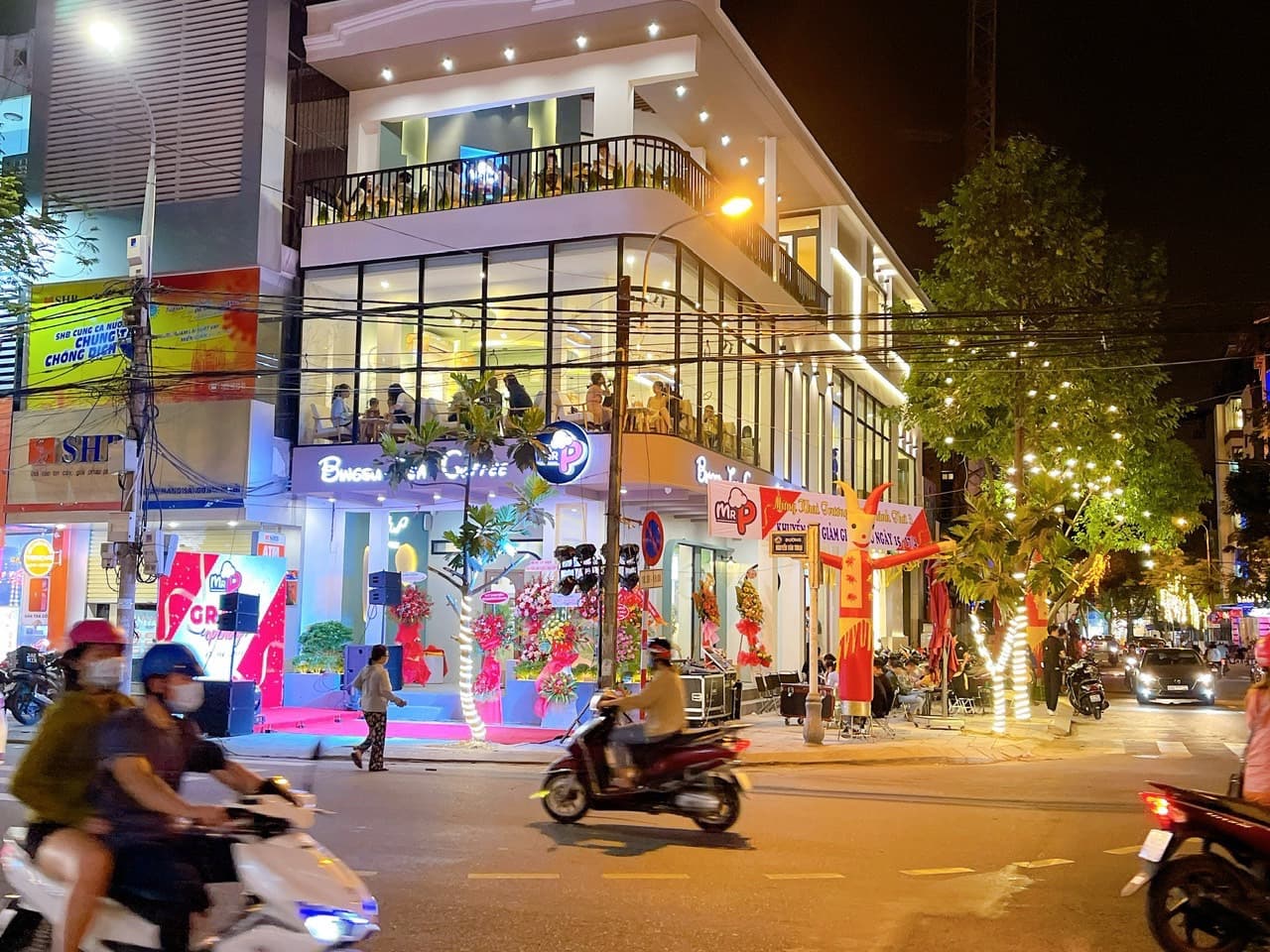 Mặt bằng kinh doanh 175m2 x 3 tầng trên đường Nguyễn Văn Thoại, phù hợp kinh doanh - Ảnh 2