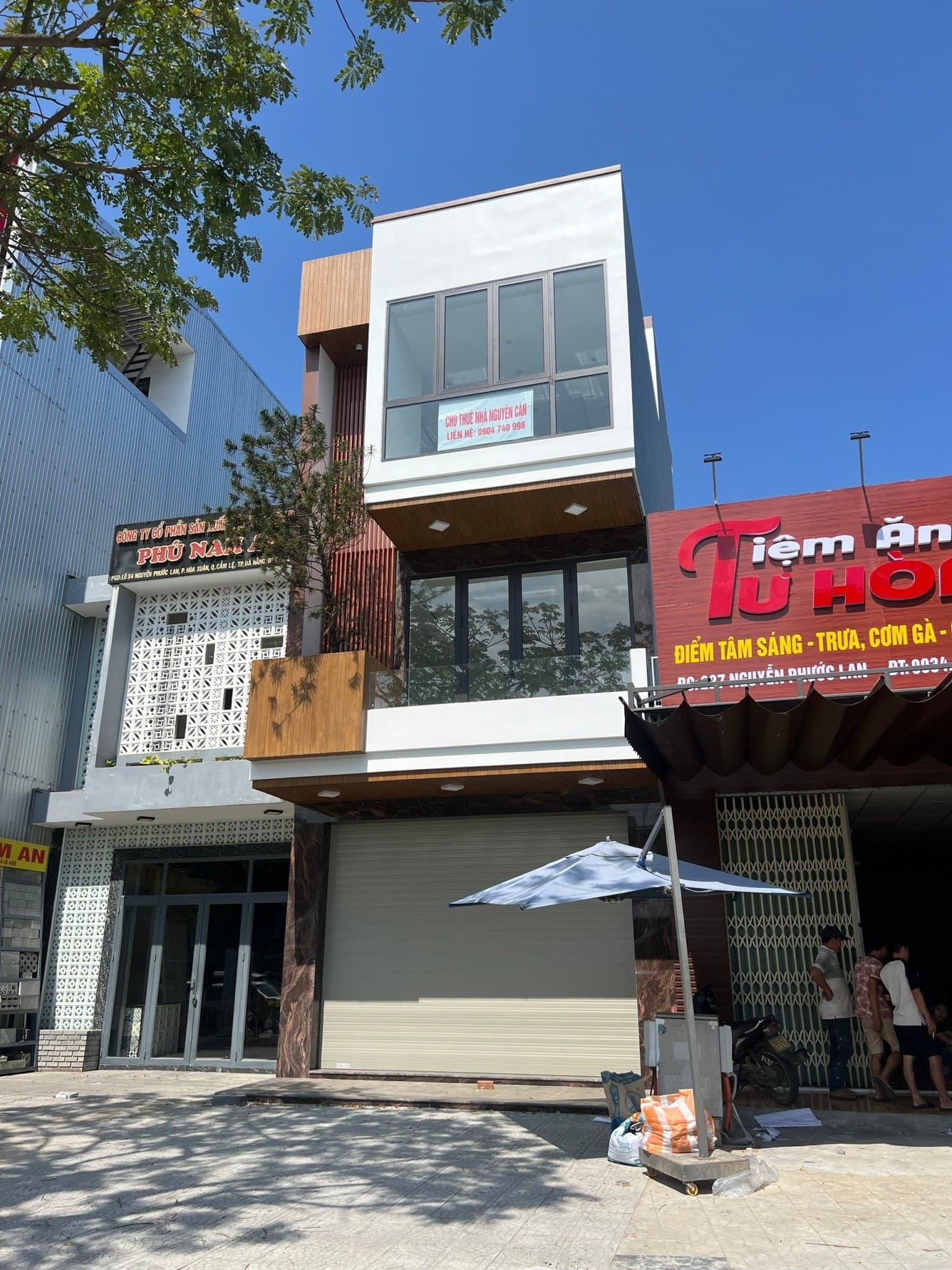 Nhà nguyên căn 2 tầng có sân thượng tại Nguyễn Phước Lan, Cẩm Lệ - Ảnh 1