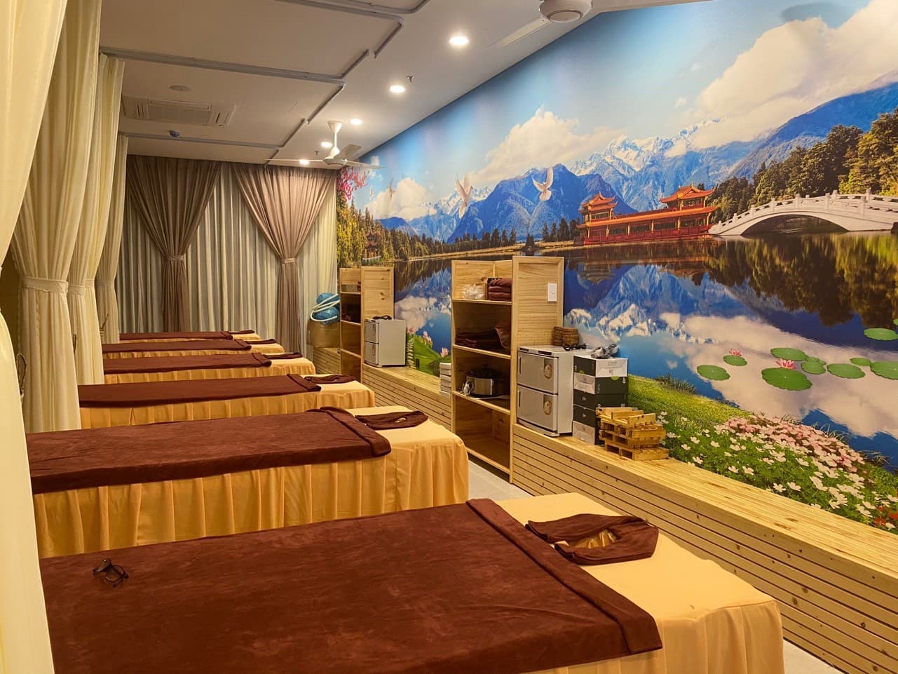 Nhà nguyên căn 6 tầng có thang máy đường Đỗ Bá, Ngũ Hành Sơn, phù hợp kinh doanh nail và spa - Ảnh 2