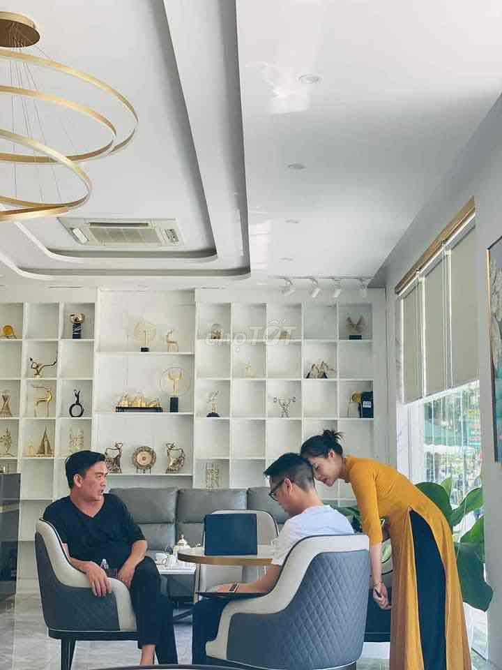 Nhà 3 tầng có thang máy tại Ngô Quyền, Sơn Trà, diện tích sử dụng 900m2 - Ảnh 4