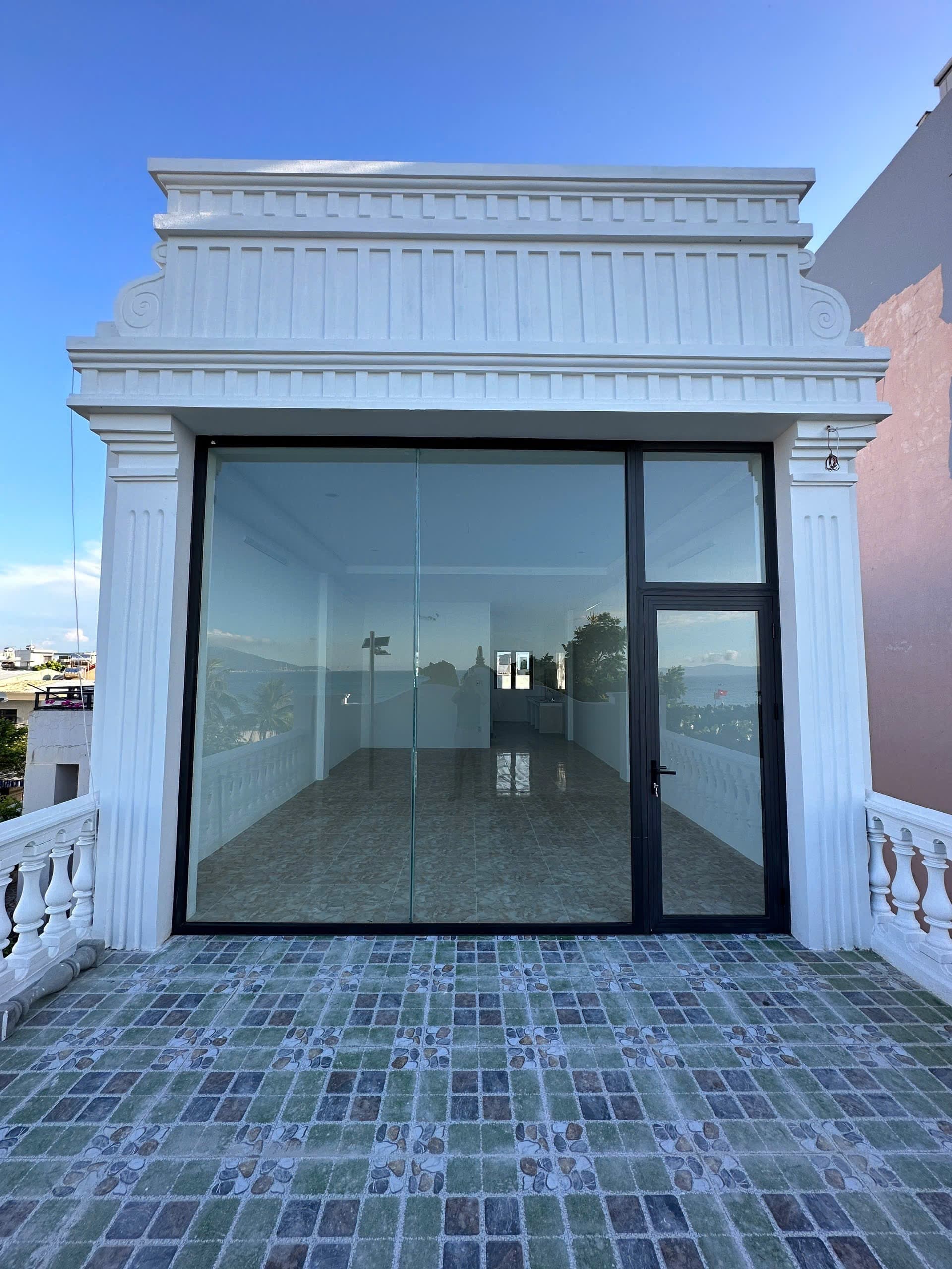 Nhà nguyên căn 85m2 đường Nguyễn Tất Thành, Thanh Khê, cho thuê kinh doanh - Ảnh 2