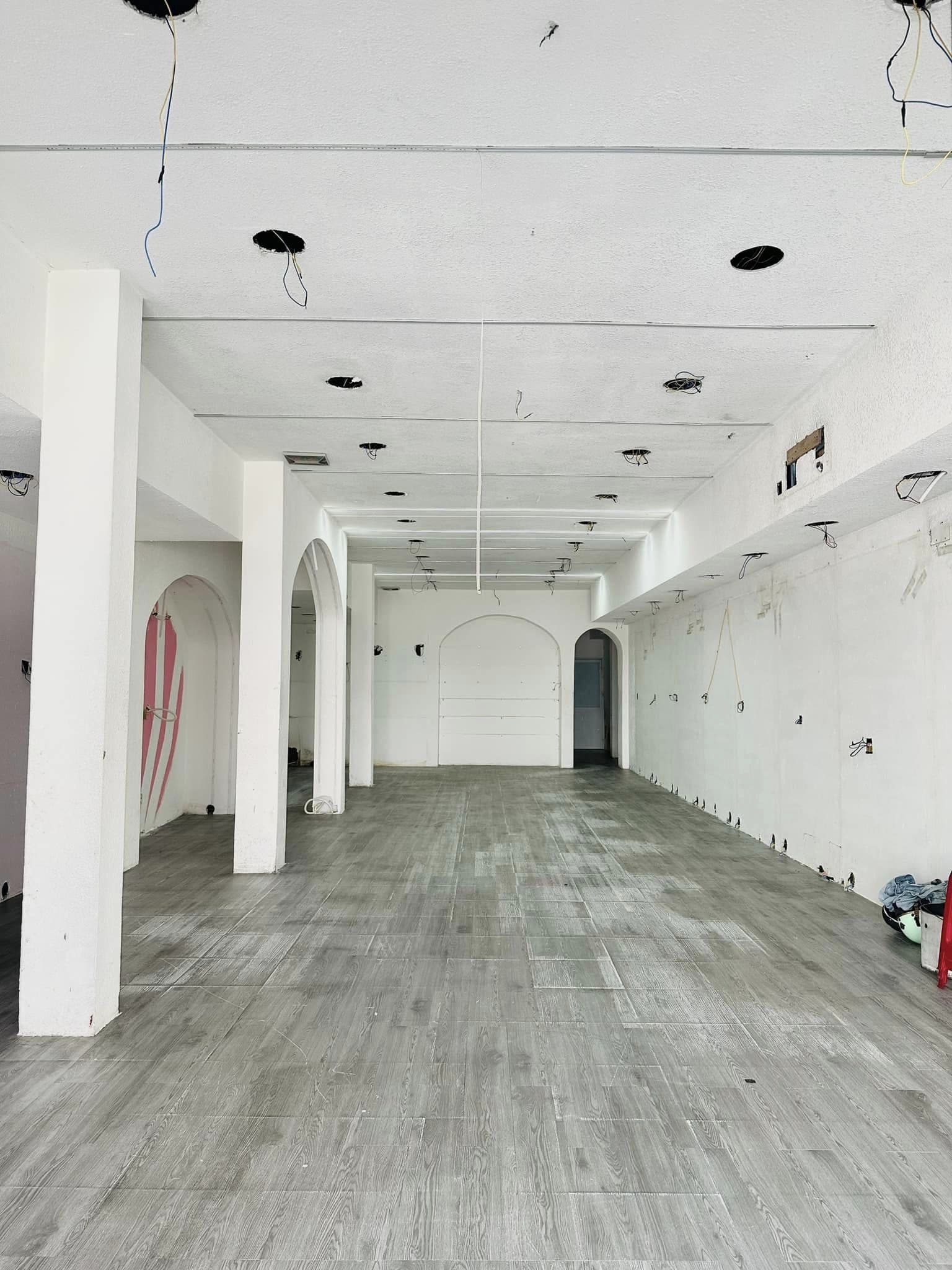 Nhà nguyên căn 3 tầng Nguyễn Tri Phương, diện tích 130m2, phù hợp kinh doanh - Ảnh 2