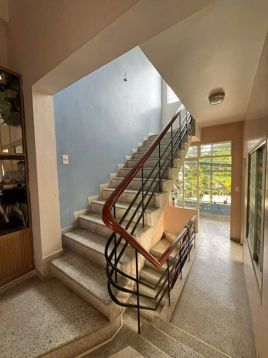 Nhà nguyên căn 5 phòng tại Mẹ Nhu, diện tích sử dụng 180m2, không kinh doanh - Ảnh 8