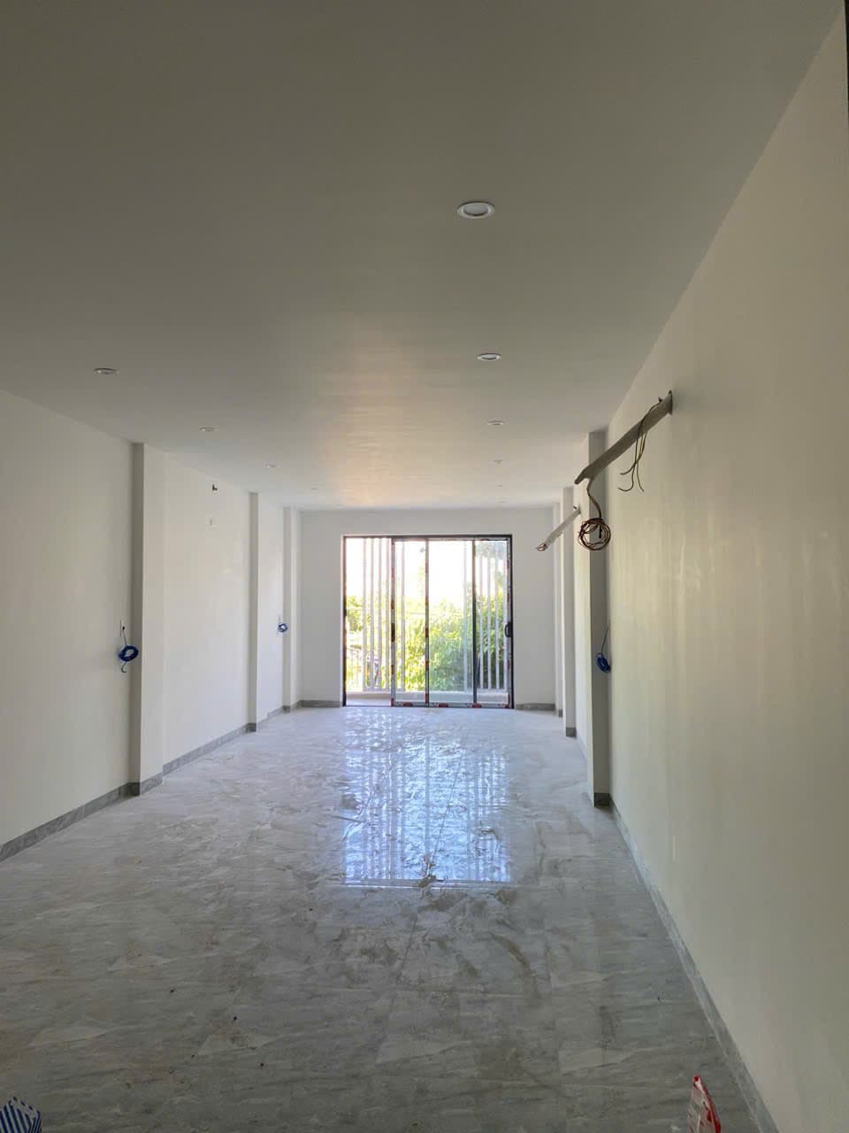 Mặt bằng trống suốt 5 tầng có thang máy tại Phan Châu Trinh, quận Hải Châu - Ảnh 8