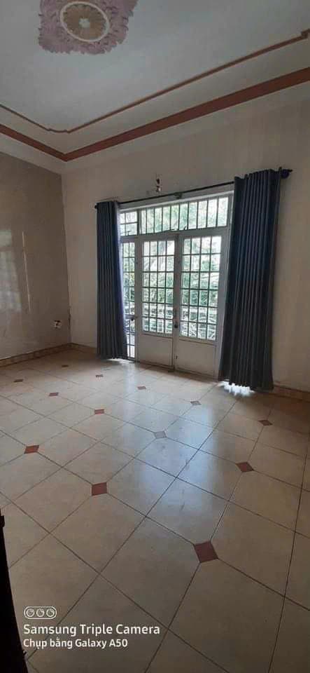 Nhà nguyên căn 3 tầng đường Đặng Dung, diện tích 80m2, phù hợp kinh doanh và ở - Ảnh 2