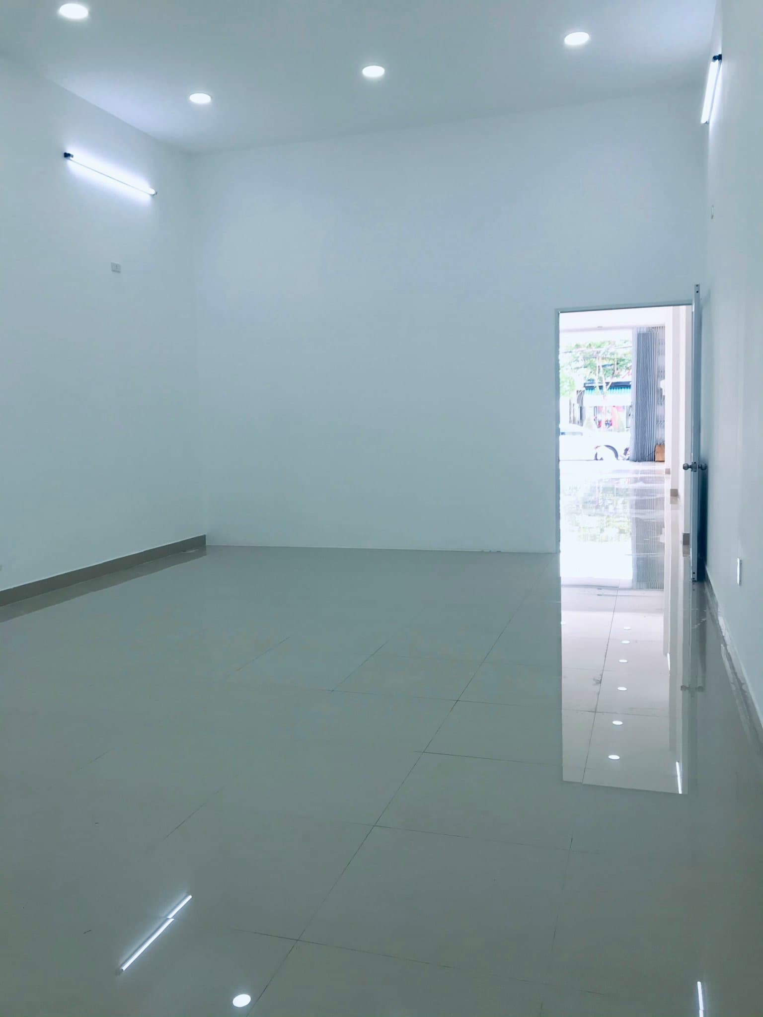 Nhà nguyên căn mặt tiền Ngô Quyền 150m2 phù hợp kinh doanh và ở - Ảnh 2