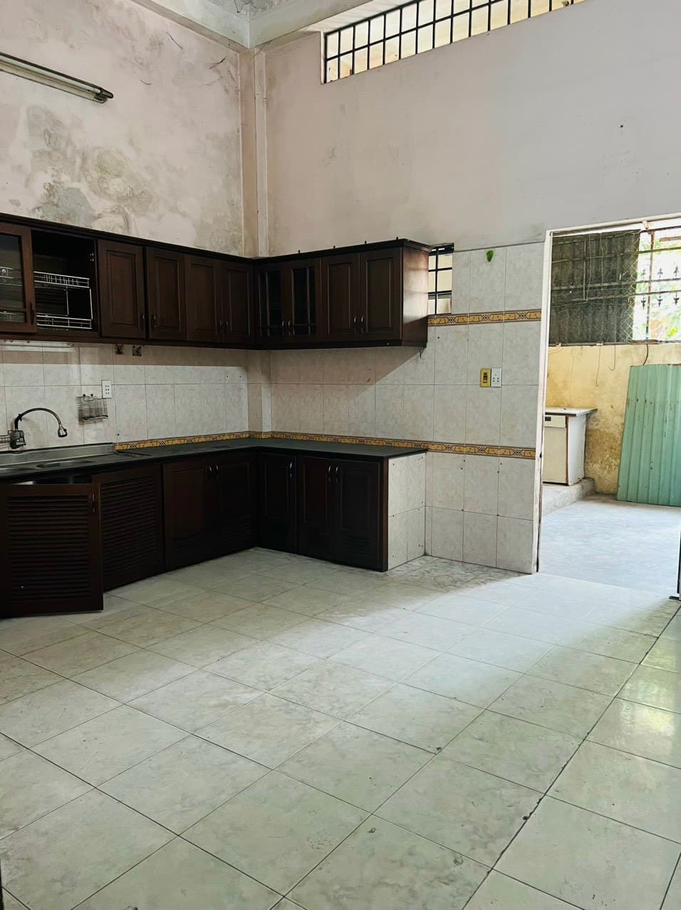 Nhà 2 mặt tiền Nguyễn Tri Phương 215m2 phù hợp kinh doanh đa ngành - Ảnh 4