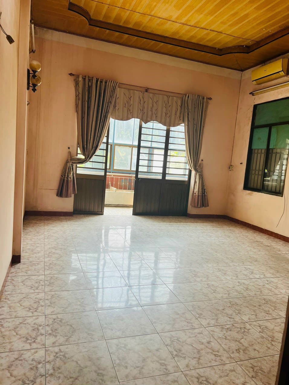 Nhà 2 mặt tiền Nguyễn Tri Phương 215m2 phù hợp kinh doanh đa ngành - Ảnh 5