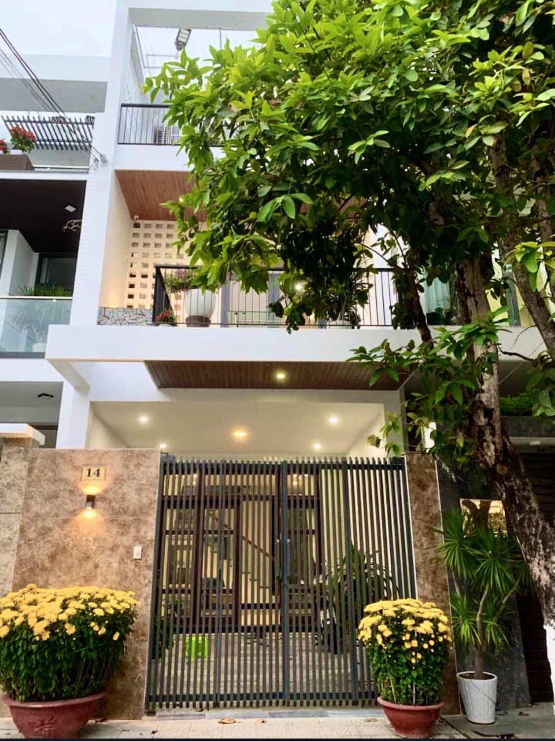 Nhà nguyên căn 3 tầng tại Bình Minh 3, quận Hải Châu, diện tích 102m2, phù hợp để ở và kinh doanh - Ảnh 1